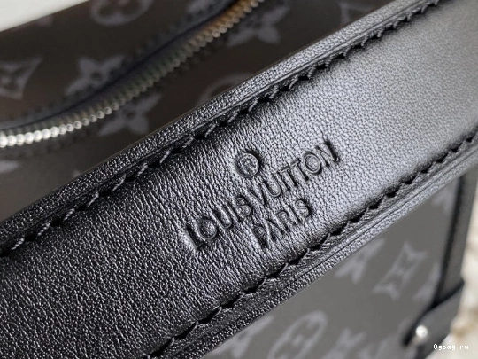 TRUNK SIDE MM VUITTON LOUIS 0825
